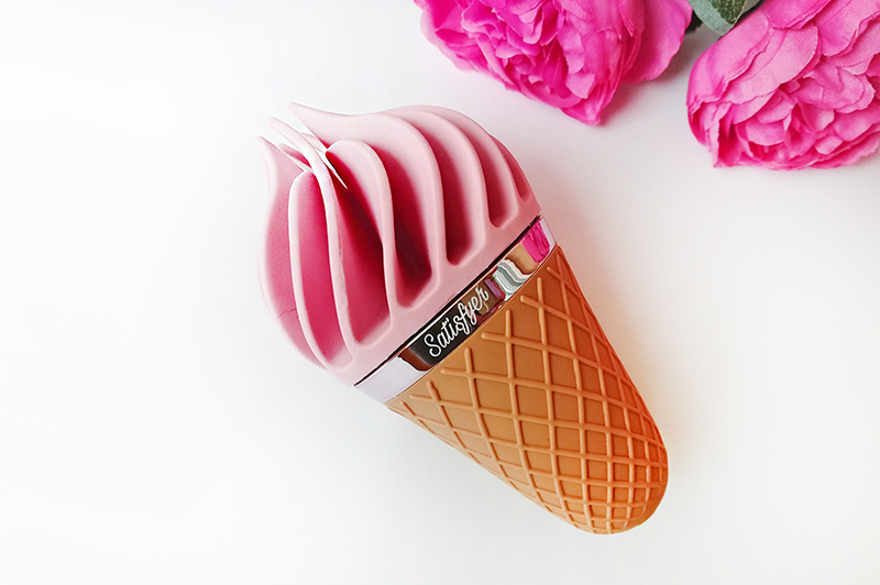 Satisfyer Layons Sweet Treat - тест-драйв стимулятора клитора мороженки от Сатисфаер - sex-shop.ua