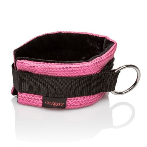 CalExotics Tickle Me Pink Universal Cuffs - универсальные дизайнерские наручники