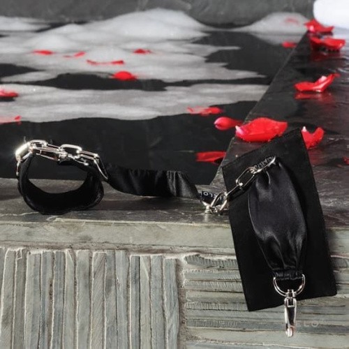Lelo Sutra - шелковые наручники, (черный) - sex-shop.ua