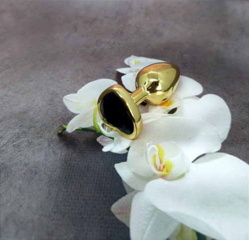 Boss Jewellery Gold Heart Plug Black - Анальная пробка с кристаллом, 7х2,7 см (черный)