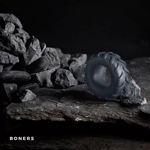 Boners Tire Cock Ring - Эрекционное кольцо, 5,5 см (серый)