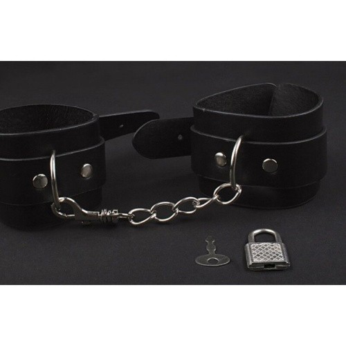 Mai BDSM Starter Kit Nº 75 - Набір: батіг, кляп, наручники, маска, нашийник, мотузка, затискачі