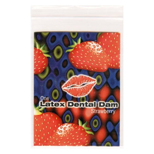 Серветка для орального сексу Trustex Strawberry Latex Dental Dams зі смаком полуниці, 1 шт