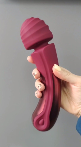 Dream Toys Dinky Curved Wand Jacky O - Вибратор микрофон, 23 см (бордовый)