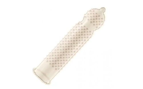 One Super Studs - презерватив c точками - sex-shop.ua