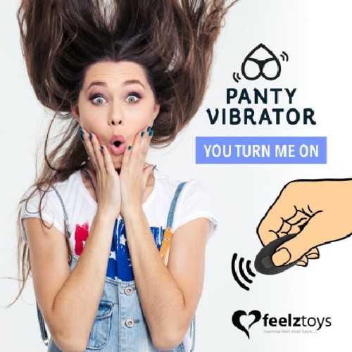 FeelzToys Panty Vibrator - Вібратор у трусики з пультом, 10х4.5 см (фіолетовий)