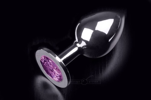 Пікантні Штучки - Велика срібляста анальна пробка з кристалом, 9х4 см (фіолетовий)